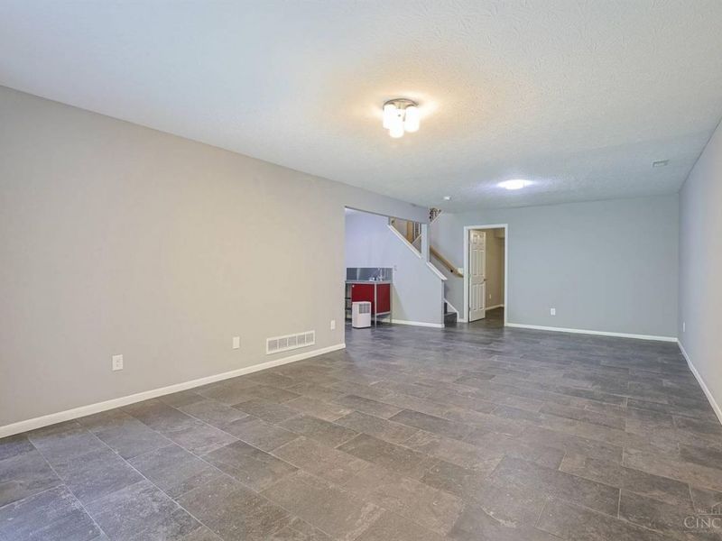 3832 Enterprise Circle, Cincinnati, OH 45252 Photo 22