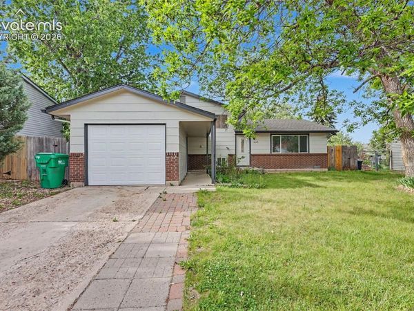 4545 S Anjelina Circle, Colorado Springs, CO 80916