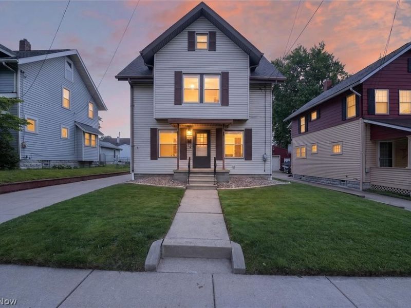 539 Lloyd Street, Barberton, OH 44203 Photo 1