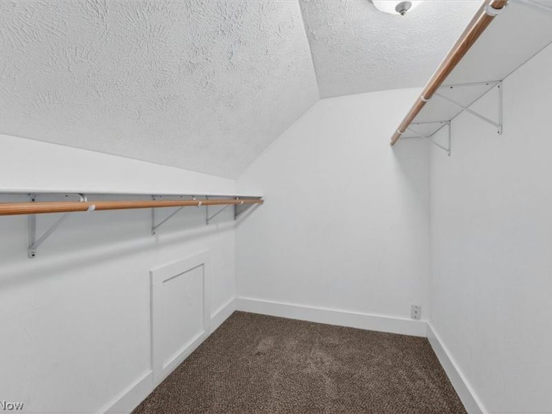 539 Lloyd Street, Barberton, OH 44203 Photo 32