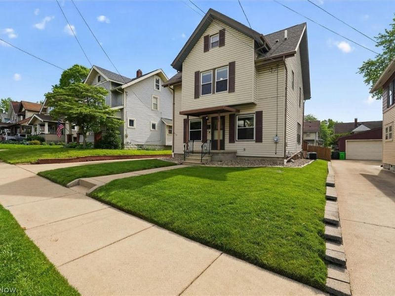 539 Lloyd Street, Barberton, OH 44203 Photo 4
