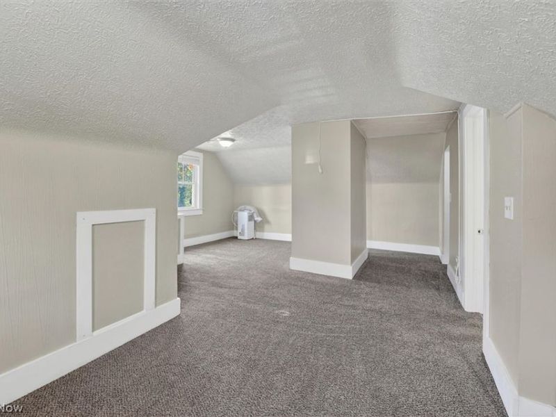 539 Lloyd Street, Barberton, OH 44203 Photo 40