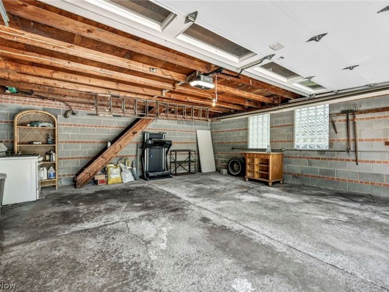 7035 Farview Road, Brecksville, OH 44141 Photo 38