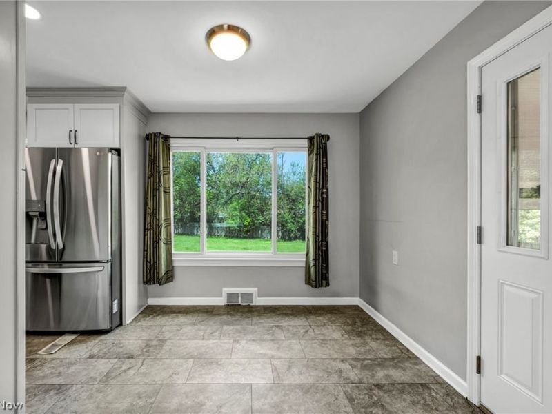 7035 Farview Road, Brecksville, OH 44141 Photo 8