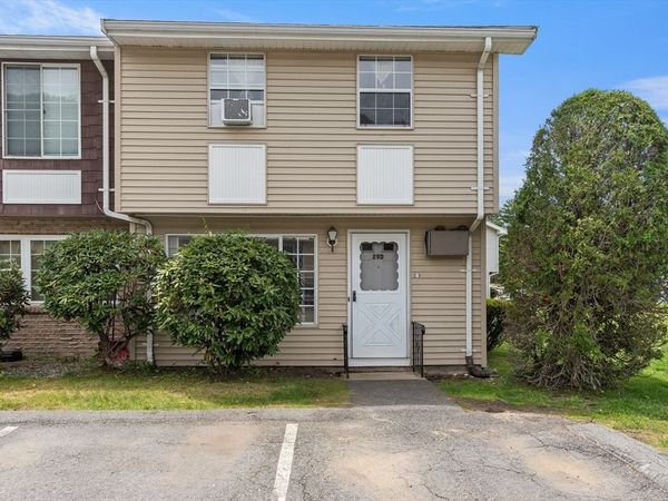945 Riverside Dr, Unit 29D, Methuen, MA 01844