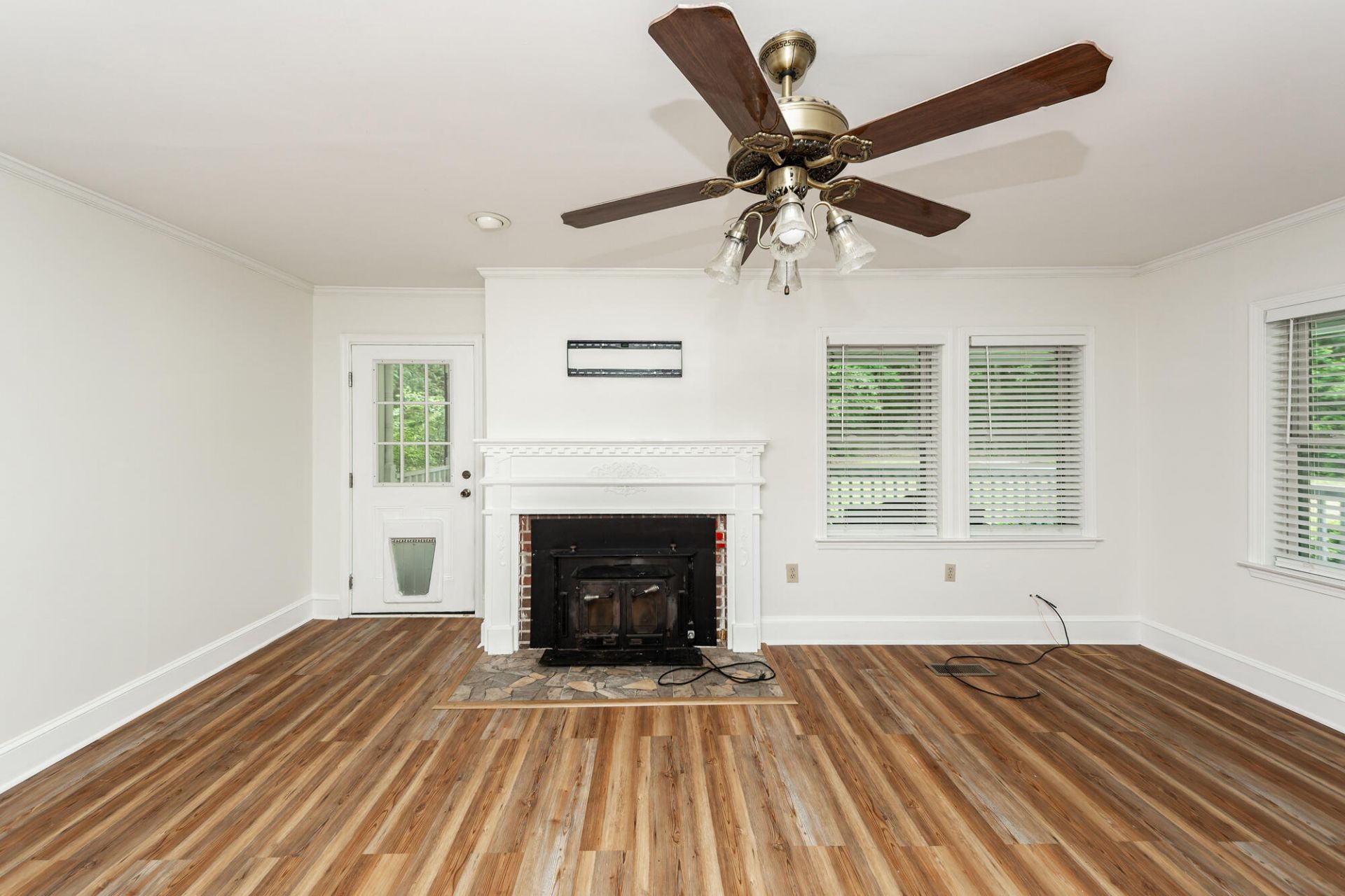 229 Bay Blossom Lane Photo 10