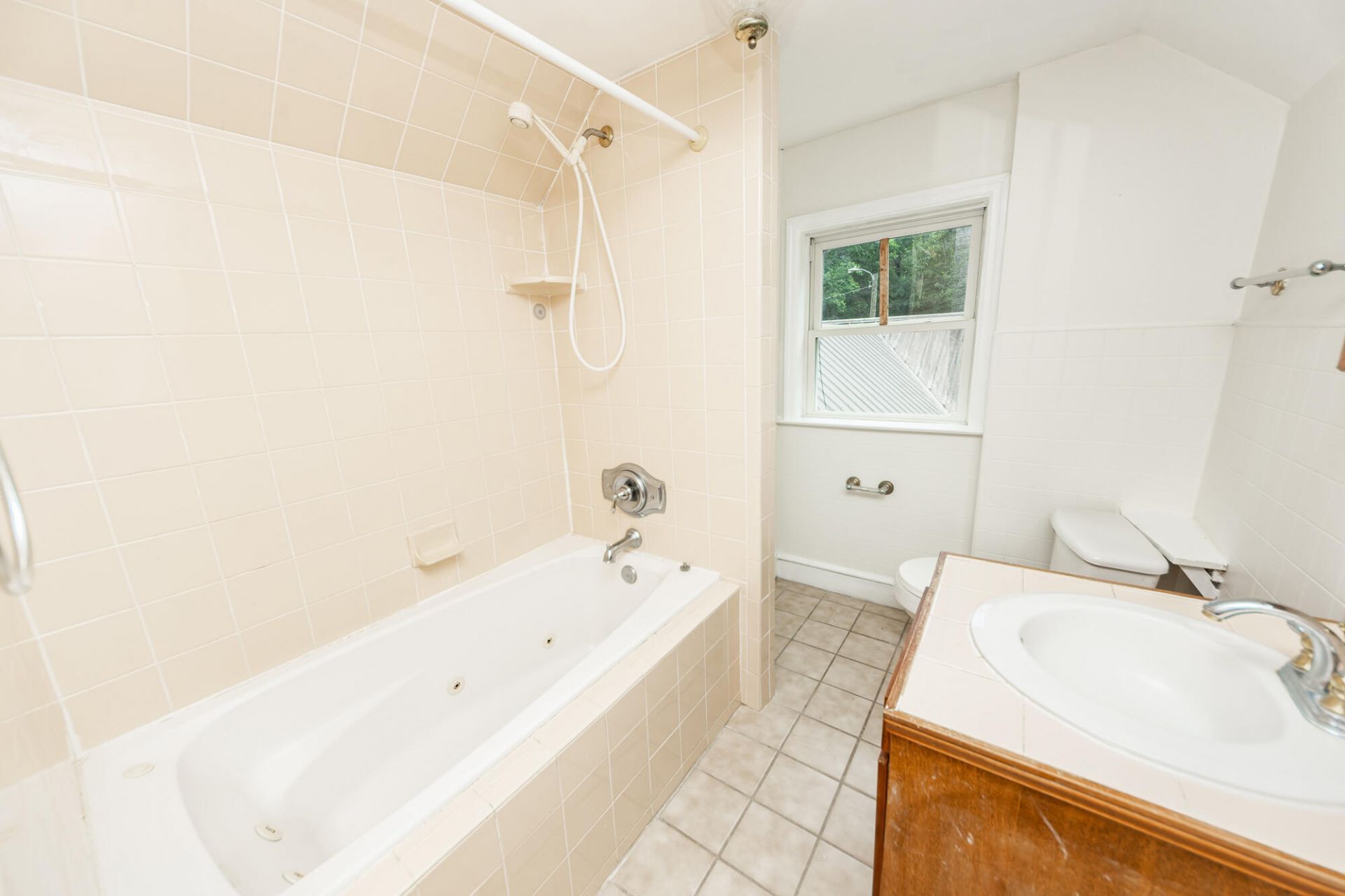 229 Bay Blossom Lane Photo 32