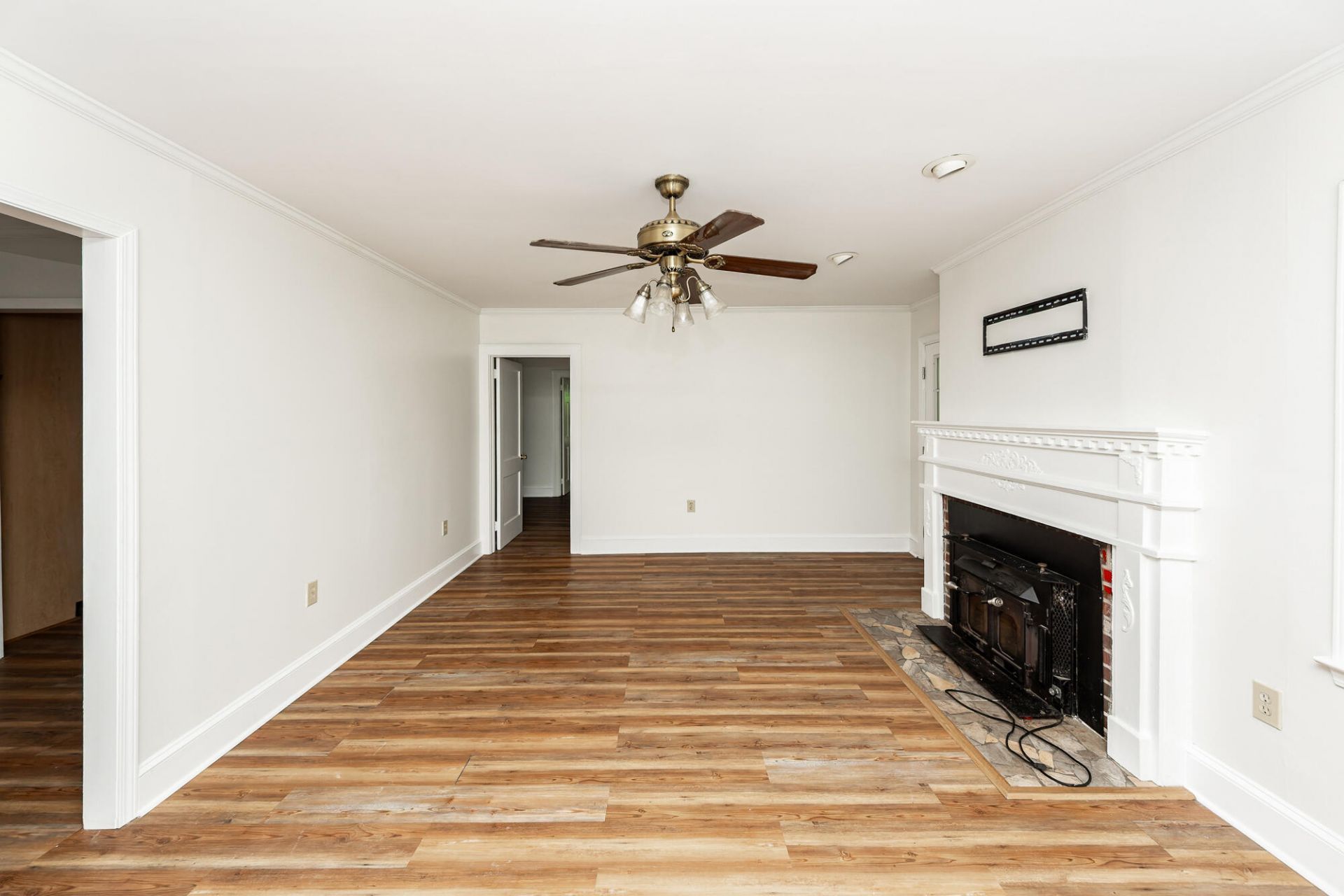 229 Bay Blossom Lane Photo 9