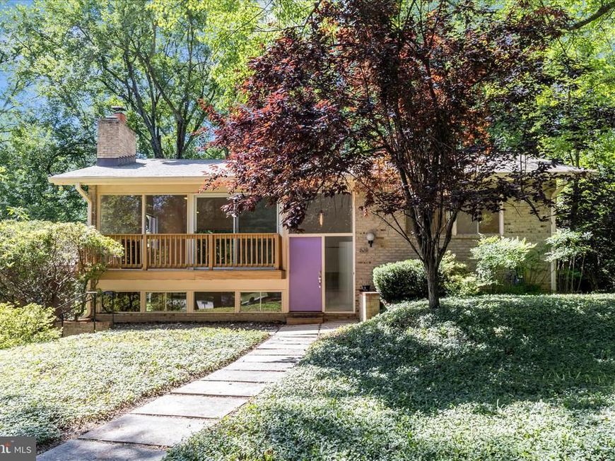 8311 Lilly Stone Drive, Bethesda, MD 20817 Main Photo