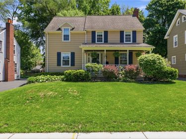 86 Hampshire Drive, Rochester, NY 14618