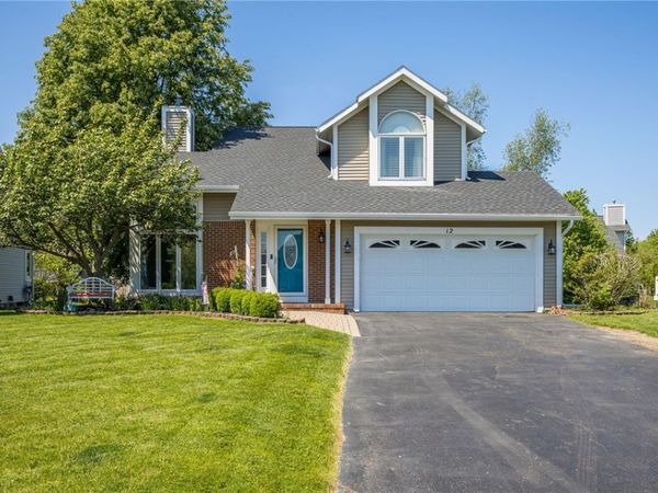 12 Hayfield , Pittsford, NY 14534