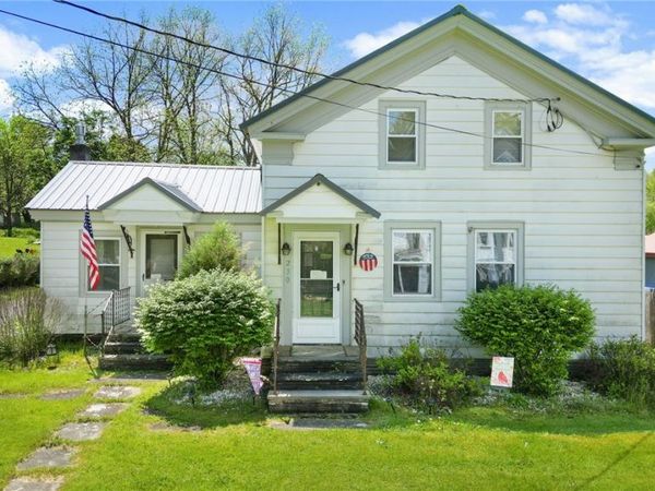 230 County Highway 20 , New Berlin, NY 13411