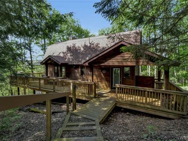 2-4 Sno Way, Ellicottville, NY 14731