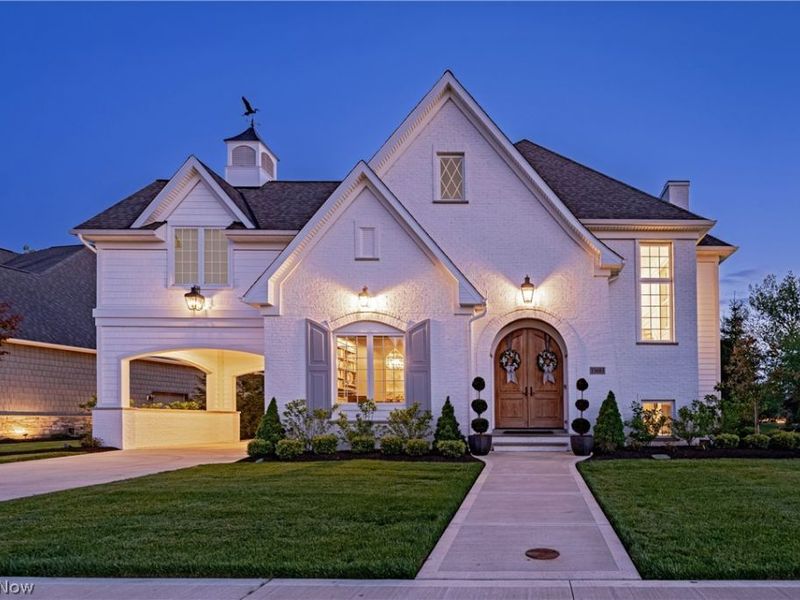 33683 Via San Angelo Drive, Avon, OH 44011 Photo 3