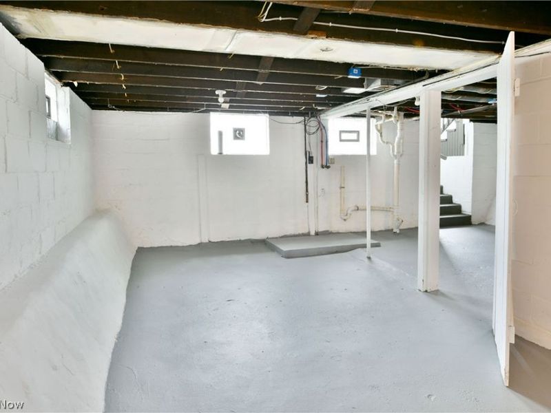 17 E Prospect Street, Girard, OH 44420 Photo 36