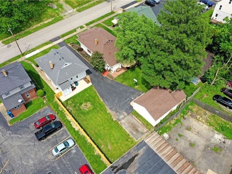 17 E Prospect Street, Girard, OH 44420 Photo 39
