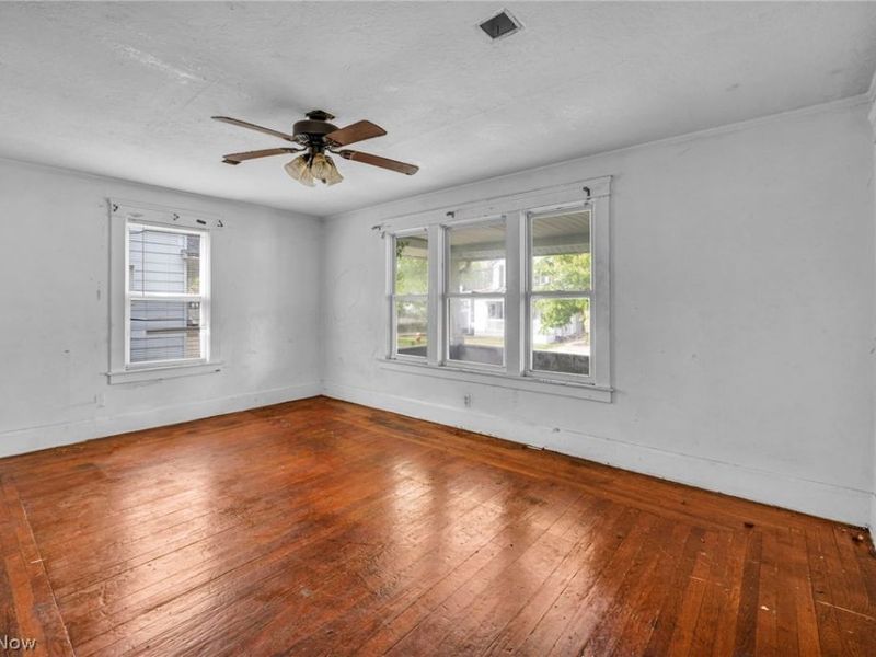 132 Irondale Street, Elyria, OH 44035 Photo 17