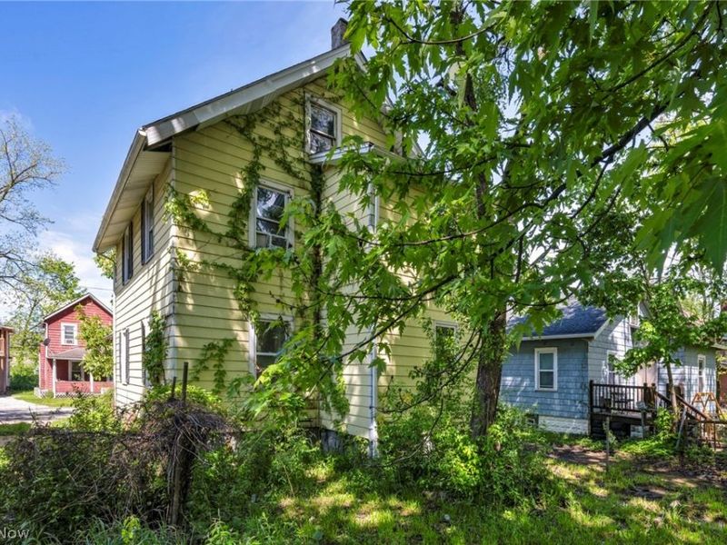 132 Irondale Street, Elyria, OH 44035 Photo 5