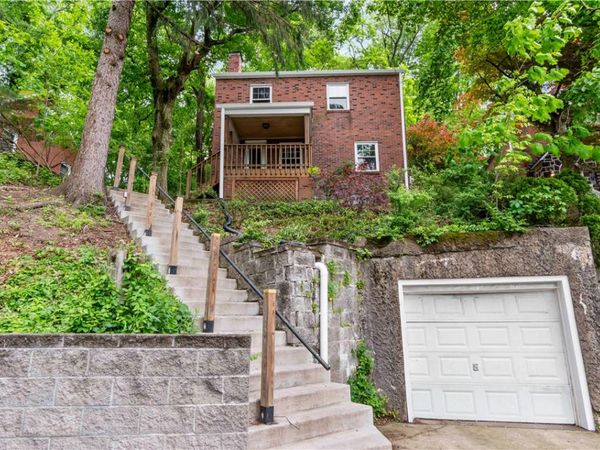 8 Wilkins Road, Pittsburgh, PA 15221
