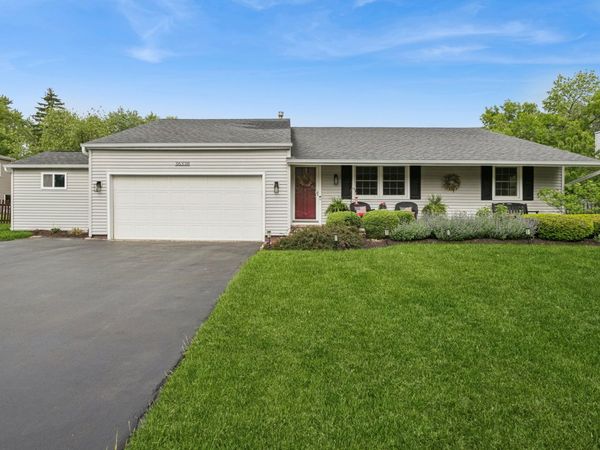 36338 N Douglas Terrace , Gurnee, IL 60031