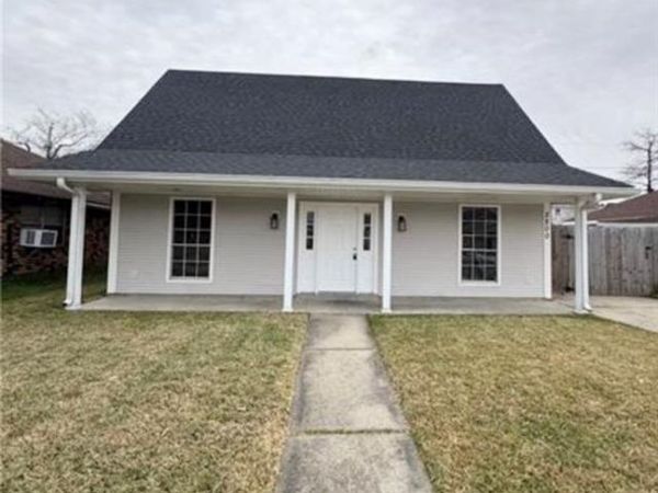 2800 CONCORDIA Drive , LaPlace, LA 70068