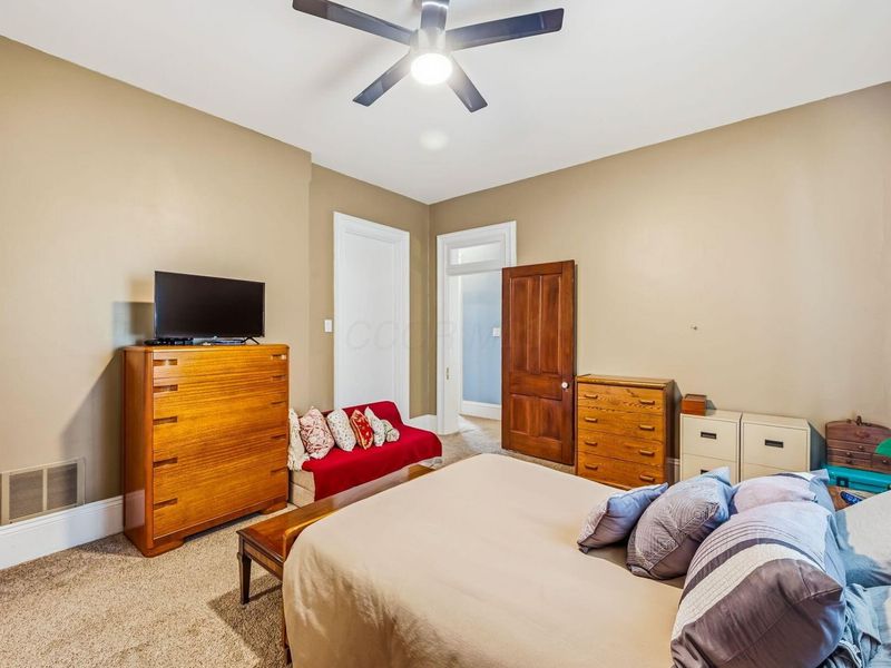 78 W Lincoln Avenue, Delaware, OH 43015 Photo 24