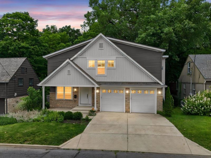 176 E Weber Road, Columbus, OH 43202 Photo 2