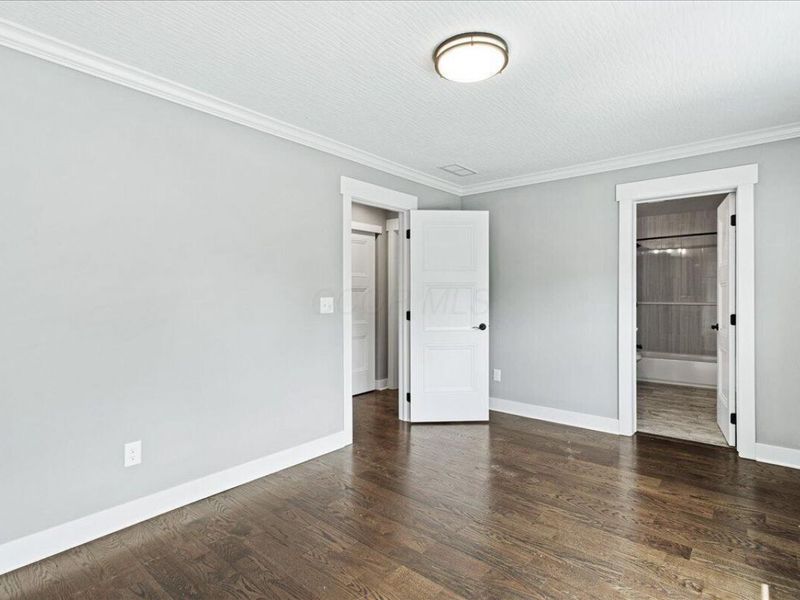 176 E Weber Road, Columbus, OH 43202 Photo 29