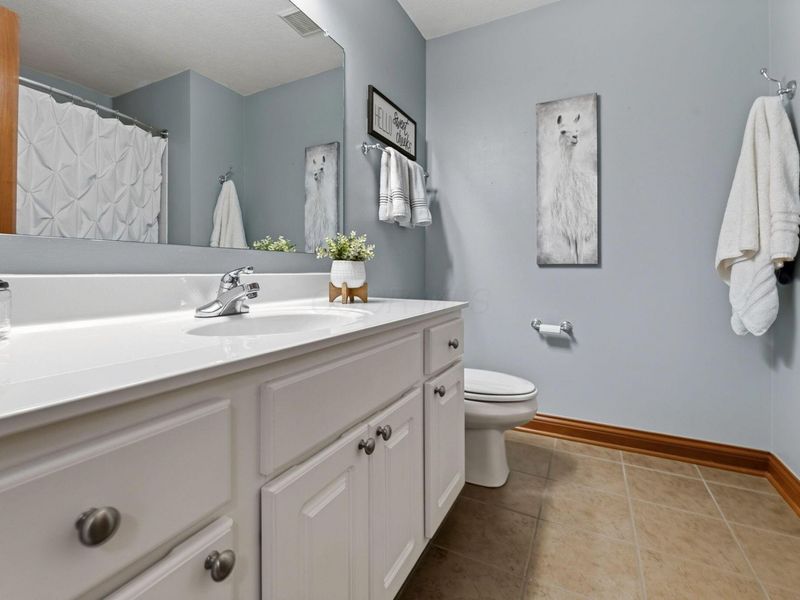 2643 Sandhurst Drive, Lewis Center, OH 43035 Photo 39
