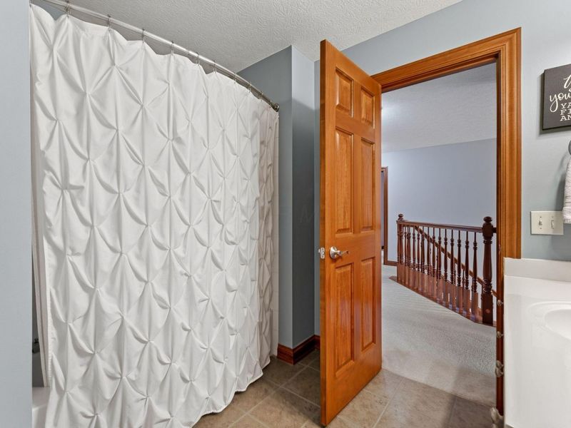 2643 Sandhurst Drive, Lewis Center, OH 43035 Photo 40