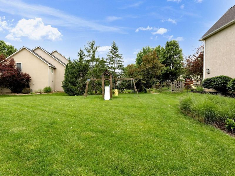 2643 Sandhurst Drive, Lewis Center, OH 43035 Photo 58