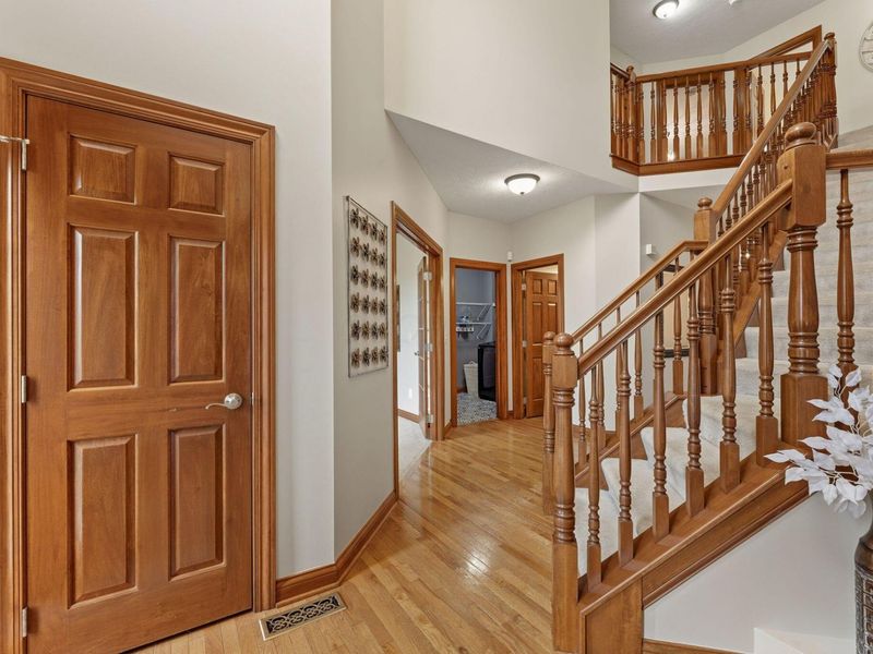 2643 Sandhurst Drive, Lewis Center, OH 43035 Photo 6