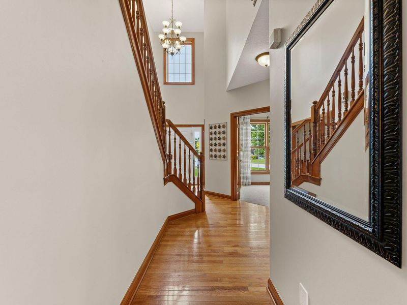 2643 Sandhurst Drive, Lewis Center, OH 43035 Photo 9