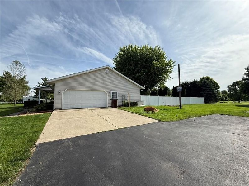 7925 Arlington Road, Brookville, OH 45309 Photo 10
