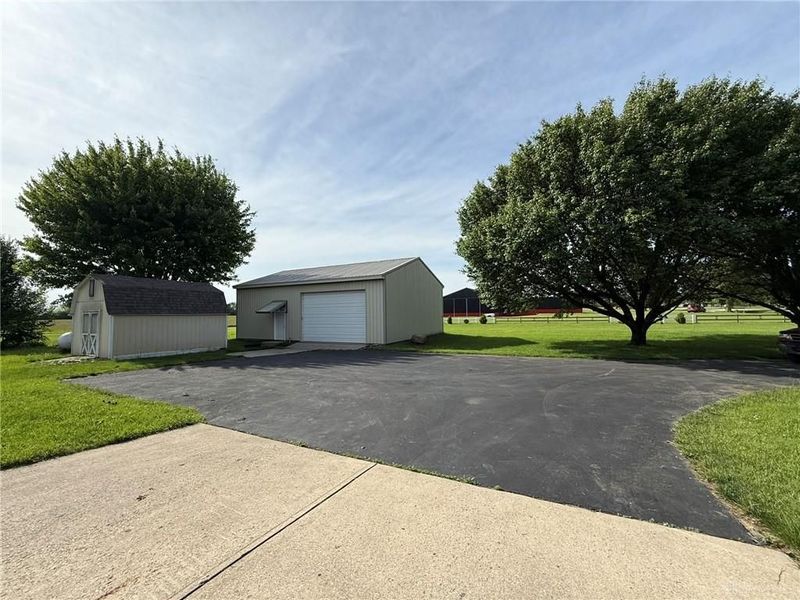 7925 Arlington Road, Brookville, OH 45309 Photo 11