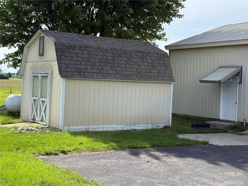 7925 Arlington Road, Brookville, OH 45309 Photo 13