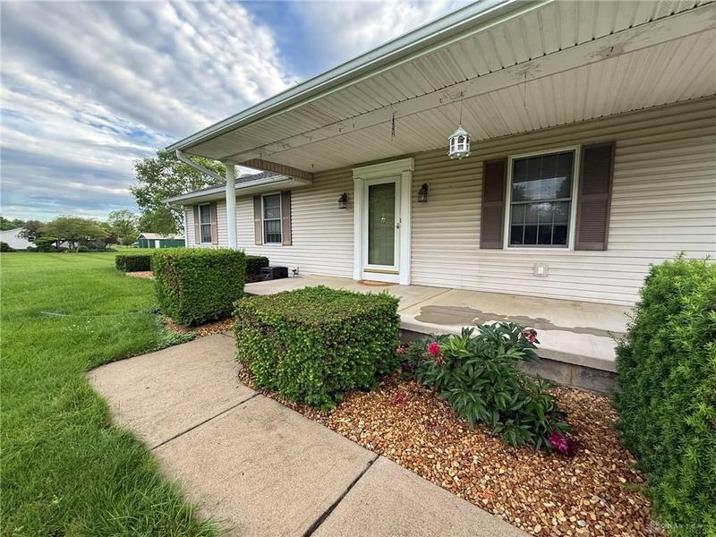 7925 Arlington Road, Brookville, OH 45309 Photo 6