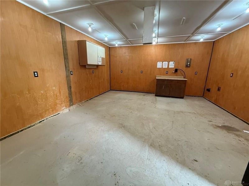 7925 Arlington Road, Brookville, OH 45309 Photo 70