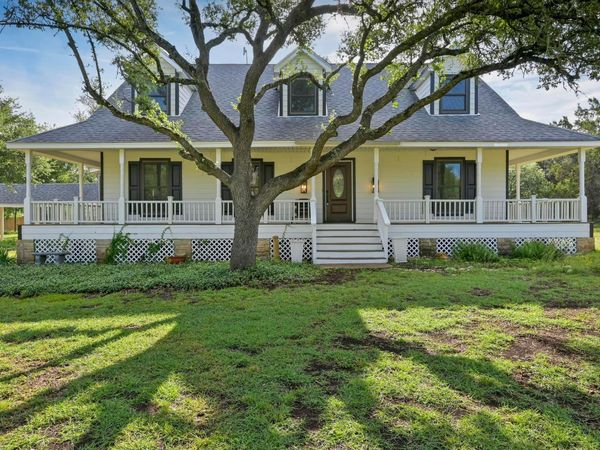 322 Mesa Oaks , Leander, TX 78641