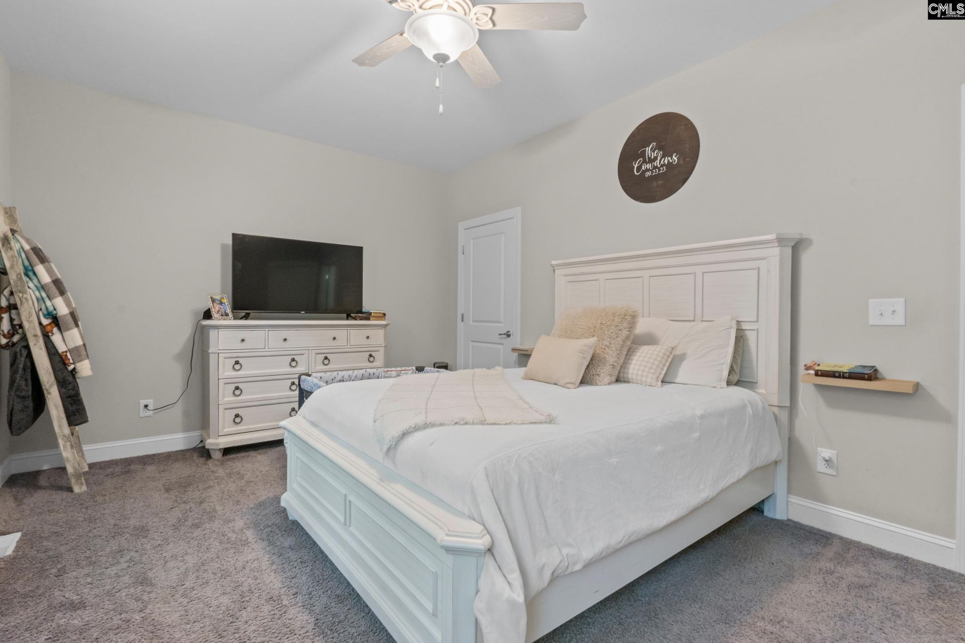 214 Millers Pond Road  Photo 10
