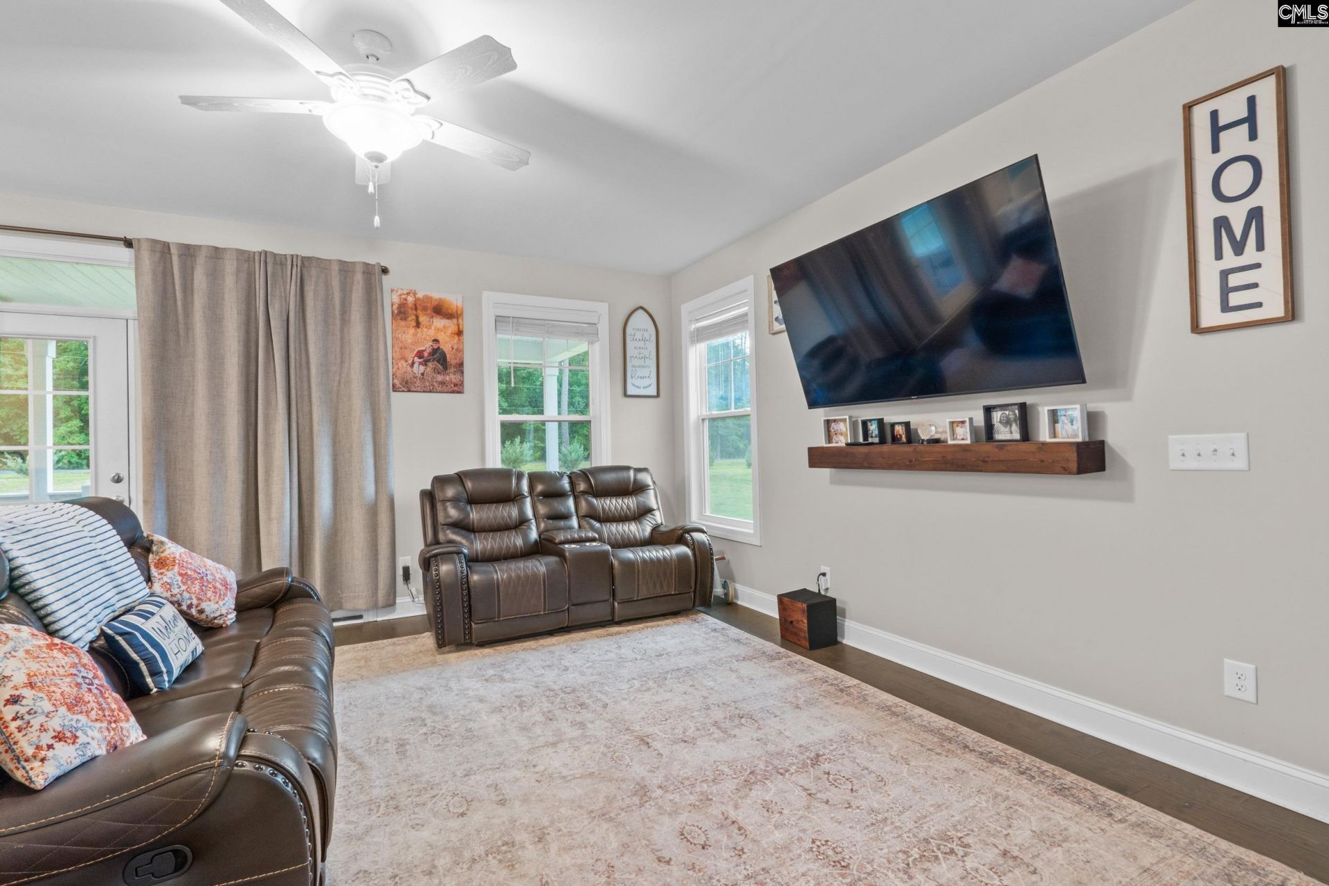 214 Millers Pond Road  Photo 20