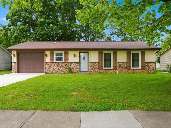 7311 Tangerine Lane, Fort Wayne, IN 46825