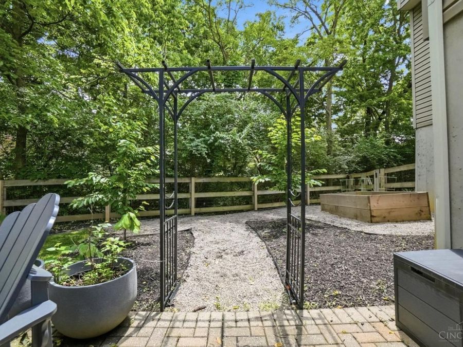 Property Image 75