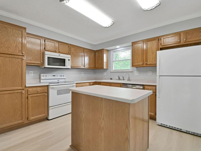 5978 Alice Drive, Westerville, OH 43081 Photo 12