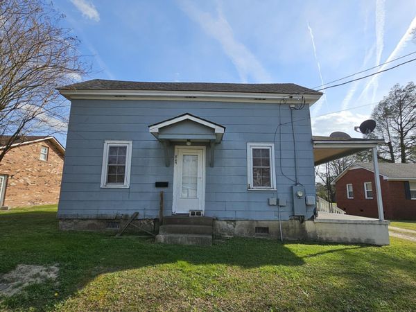 805 Park Street, Elizabeth City, NC 27909