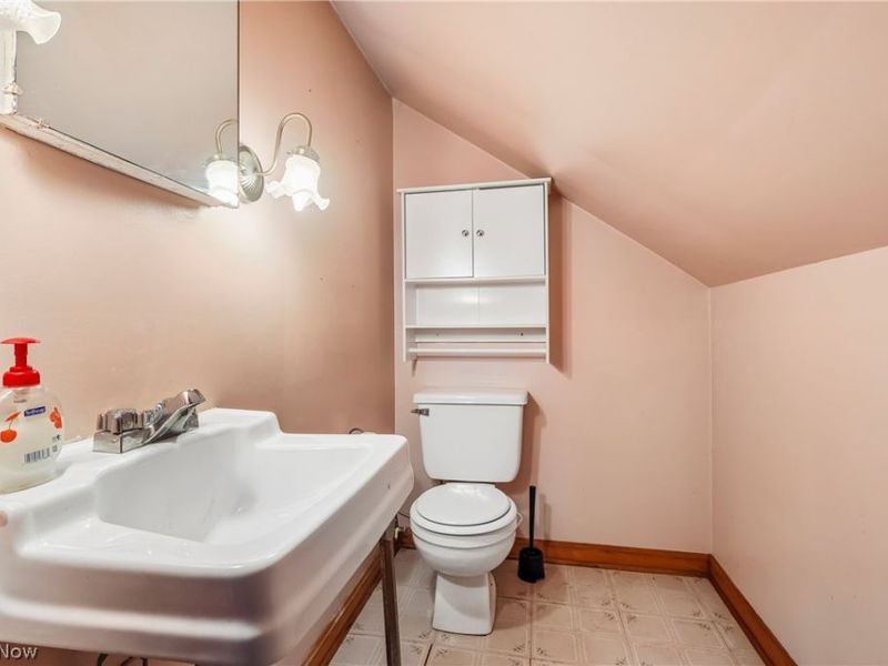 6595 York Road, Parma Heights, OH 44130 Photo 25