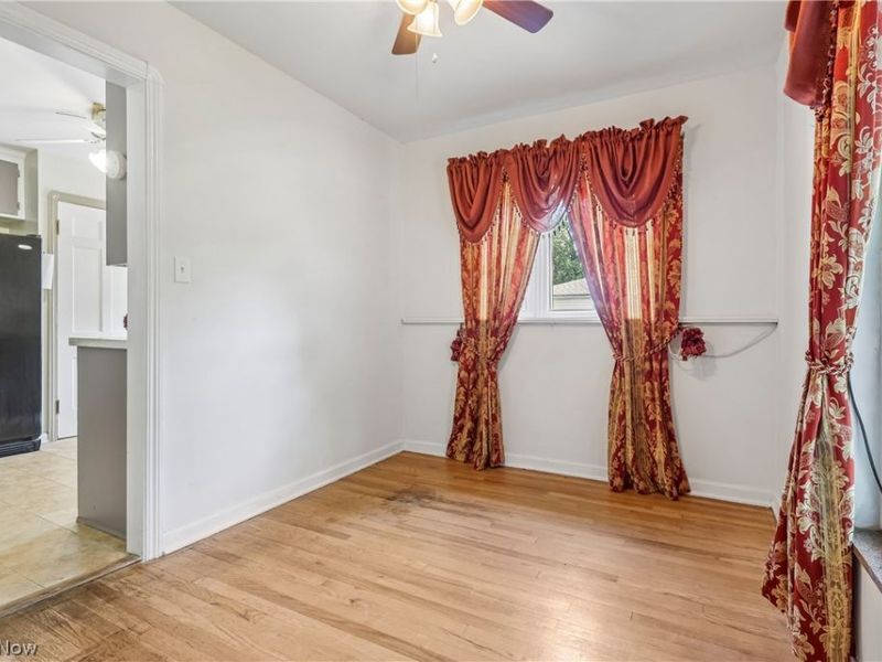 6595 York Road, Parma Heights, OH 44130 Photo 7
