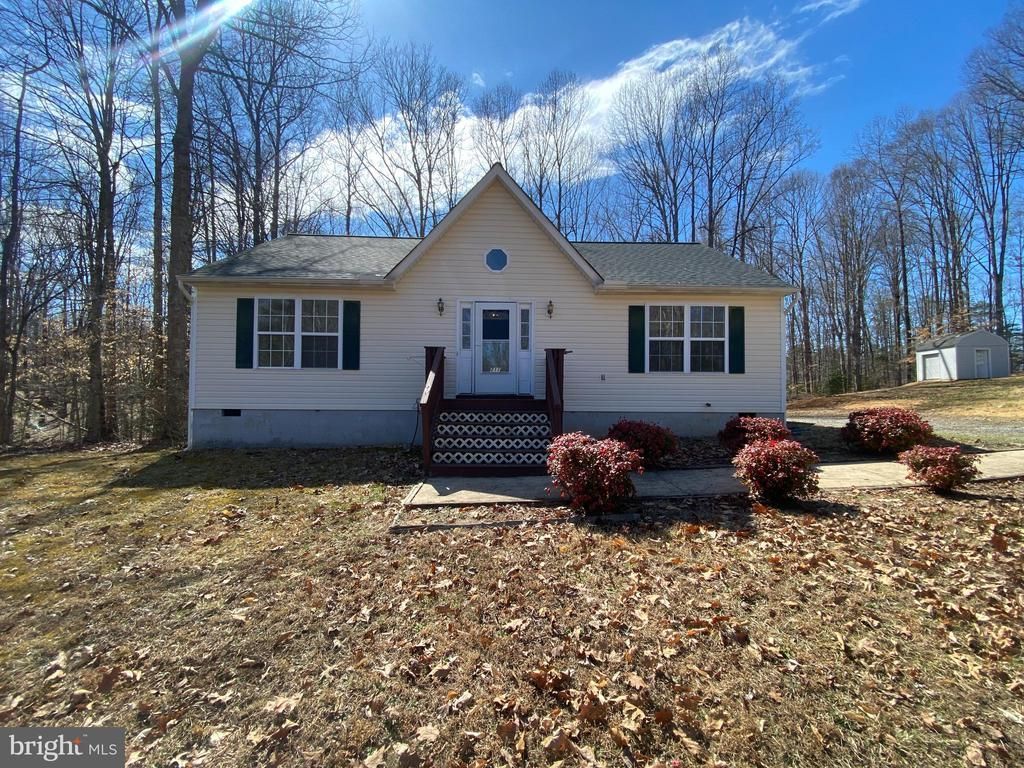 211 Cedar Ridge Drive , Ruther Glen, VA 22546 Main Photo