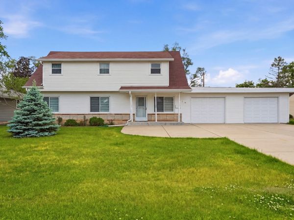 216 Bunn Drive , Rockton, IL 61072