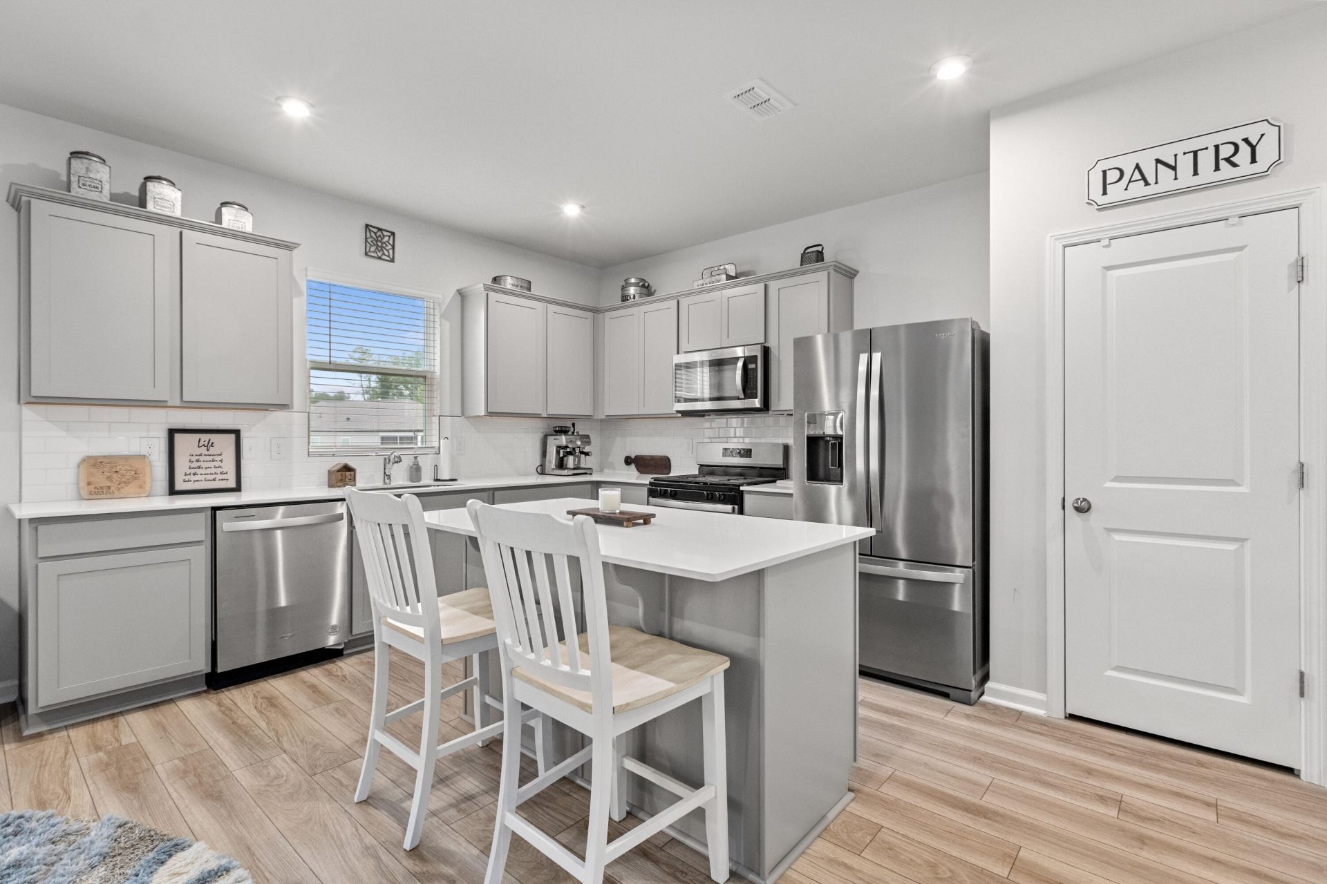 132 Eldridge Street Photo 11
